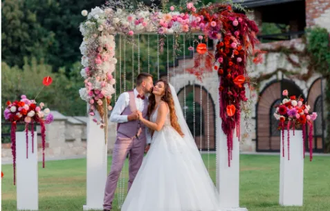 Weddings & Proposals