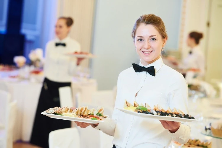 difference between event planning and event management